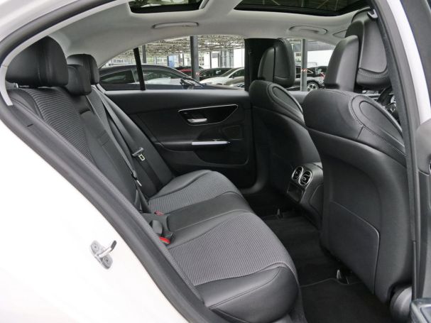 Mercedes-Benz C 220 d 4M Avantgarde Panorama Distronic AHK