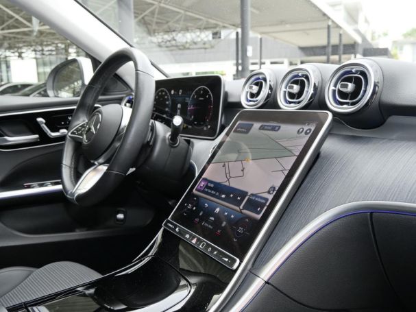 Mercedes-Benz C 220 d 4M Avantgarde Panorama Distronic AHK