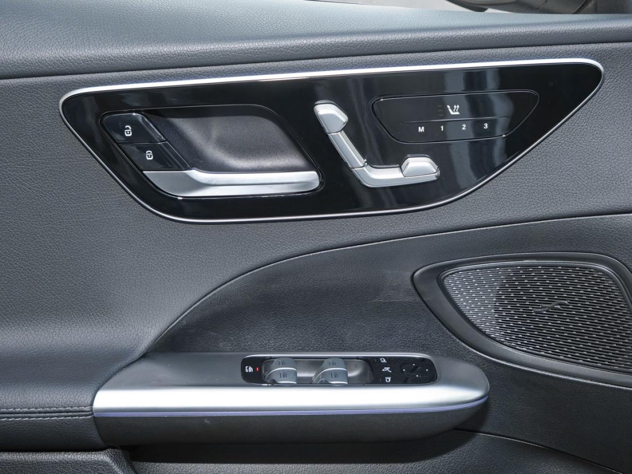 Mercedes-Benz C 220 d 4M Avantgarde Panorama Distronic AHK