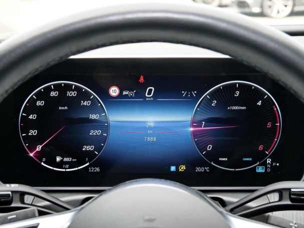 Mercedes-Benz C 220 d 4M Avantgarde Panorama Distronic AHK