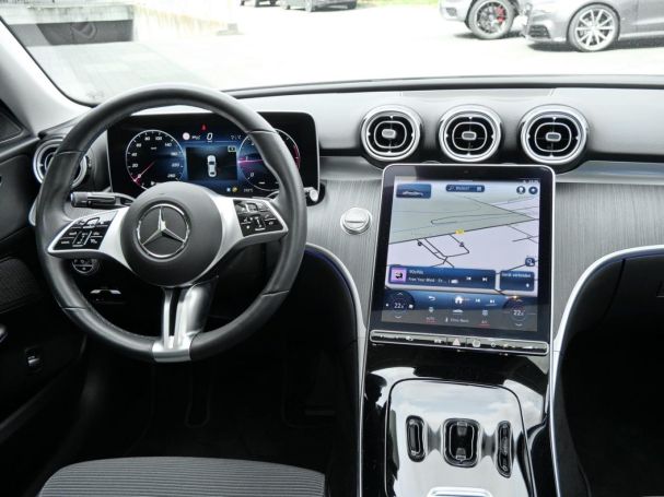 Mercedes-Benz C 220 d 4M Avantgarde Panorama Distronic AHK