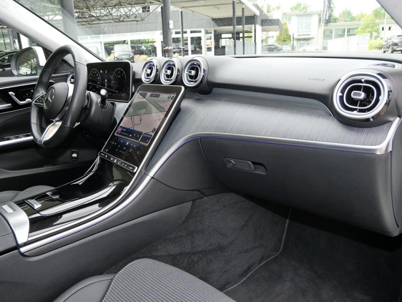 Mercedes-Benz C 220 d 4M Avantgarde Panorama Distronic AHK