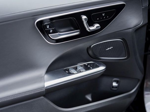 Mercedes-Benz C 220 d AMG Night Distronic Memory 360° AHK
