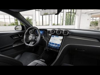Mercedes-Benz C 220 d AMG Night Distronic Memory Burmester 360?