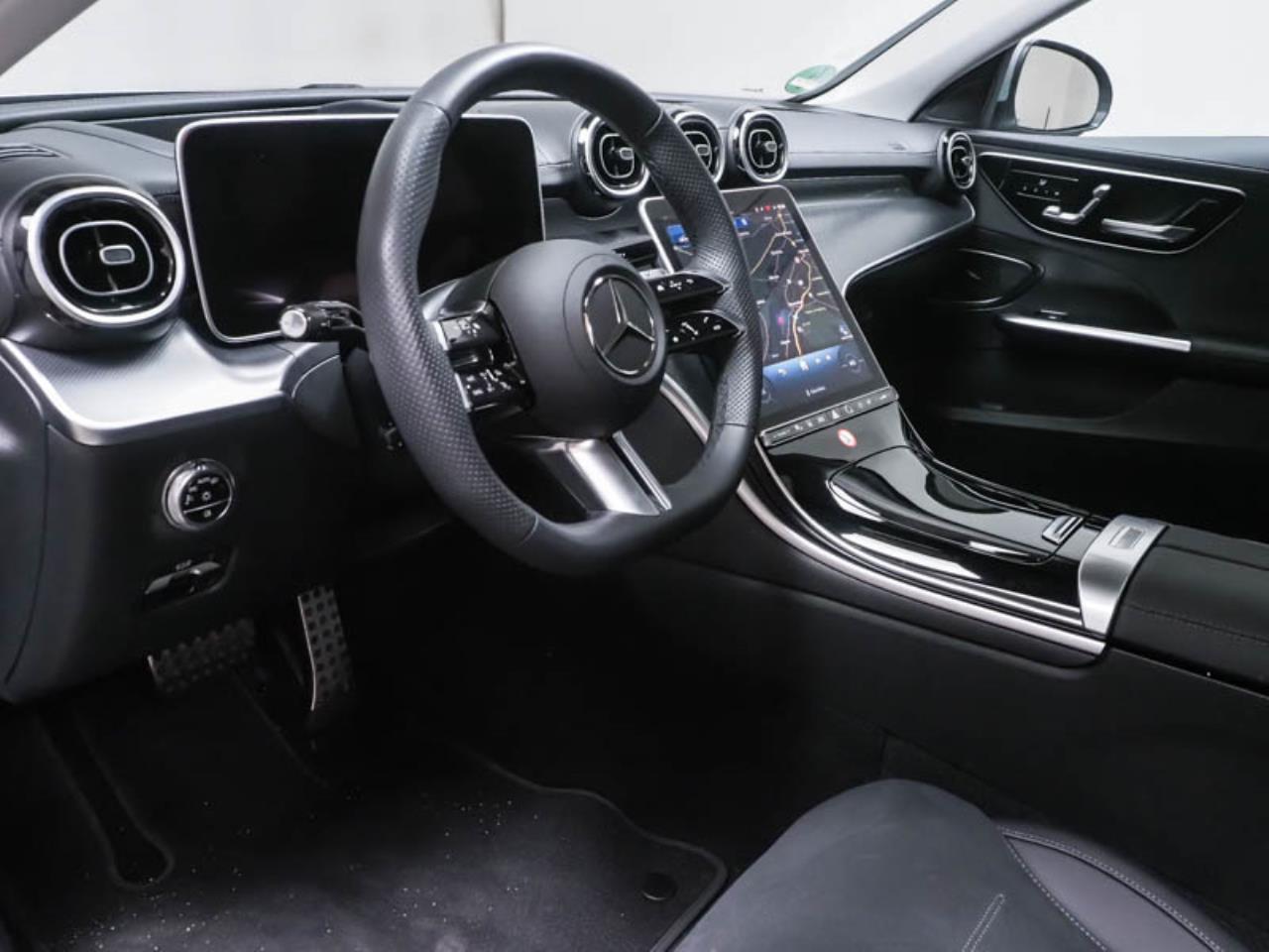 Mercedes-Benz C 220 d AMG Distronic Panorama HeadUp Standhzg