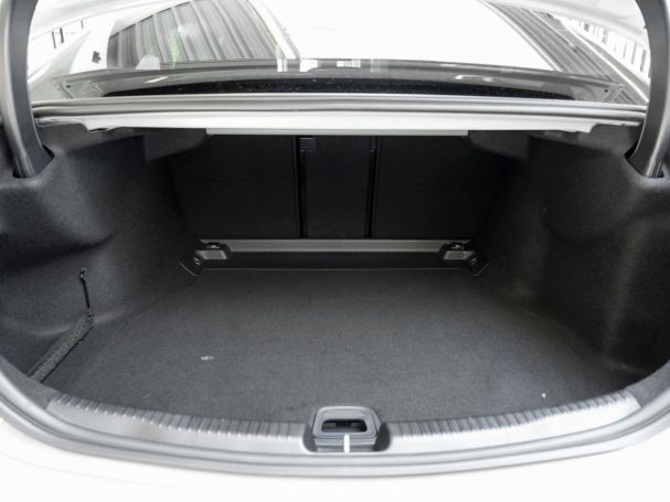 Mercedes-Benz C 220 d AMG Distronic Panorama HeadUp Standhzg