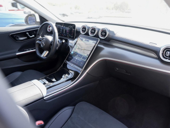 Mercedes-Benz C 220 d AMG MBUX-Navi AHK Kamera Klima Totwinkel