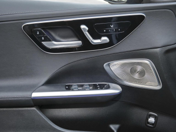 Mercedes-Benz C 220 d AMG Night Distronic Memory HeadUp 360°