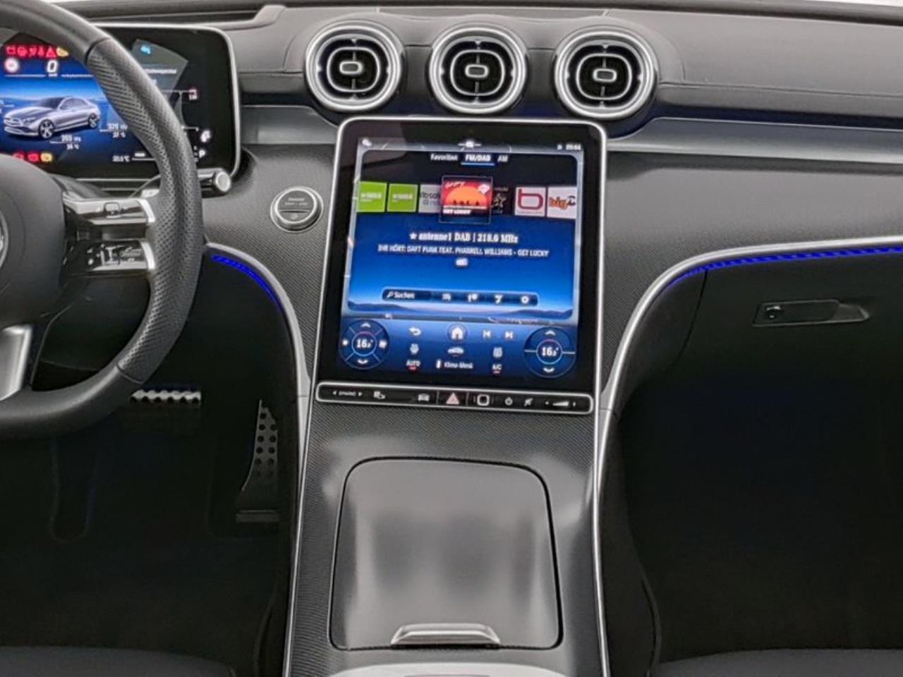 Mercedes-Benz C 220 d AMG Night Distronic Memory HeadUp 360°