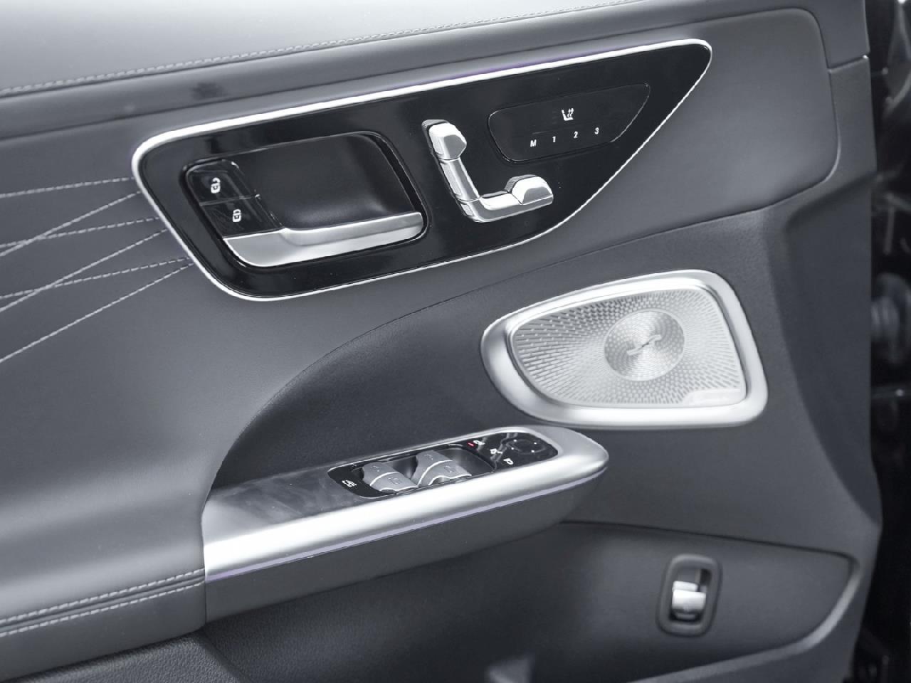 Mercedes-Benz C 300 d AMG Distronic Panorama Memory Head-Up