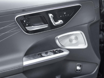 Mercedes-Benz C 300 d AMG Distronic Panorama Memory Head-Up
