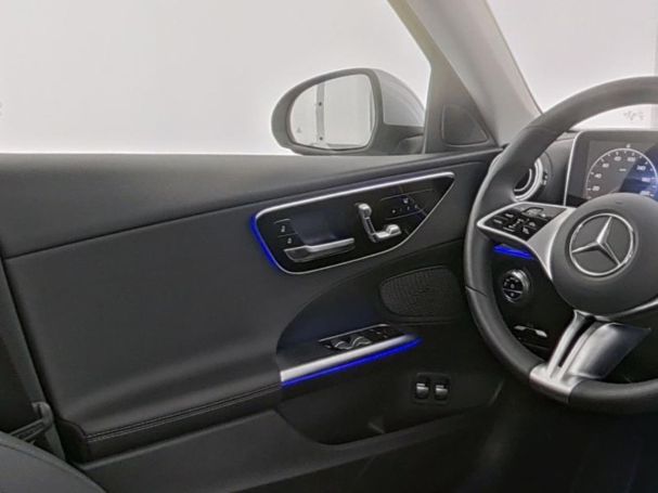 Mercedes-Benz C 300 e Avantgarde Panorama Distronic 360°