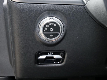 Mercedes-Benz C 300 e Avantgarde MBUXNavi-Prem. Kamera