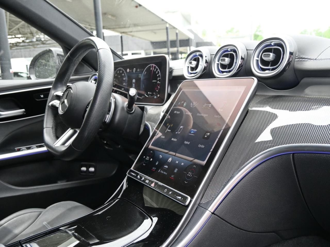 Mercedes-Benz C 300 e AMG Night MBUXNavi Distronic 360° AHK