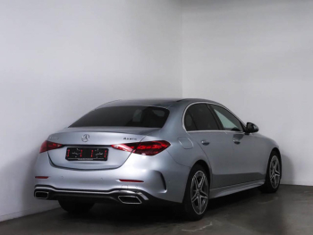 Mercedes-Benz C 400 e 4M AMG MBUXNavi Distronic Memory 360°