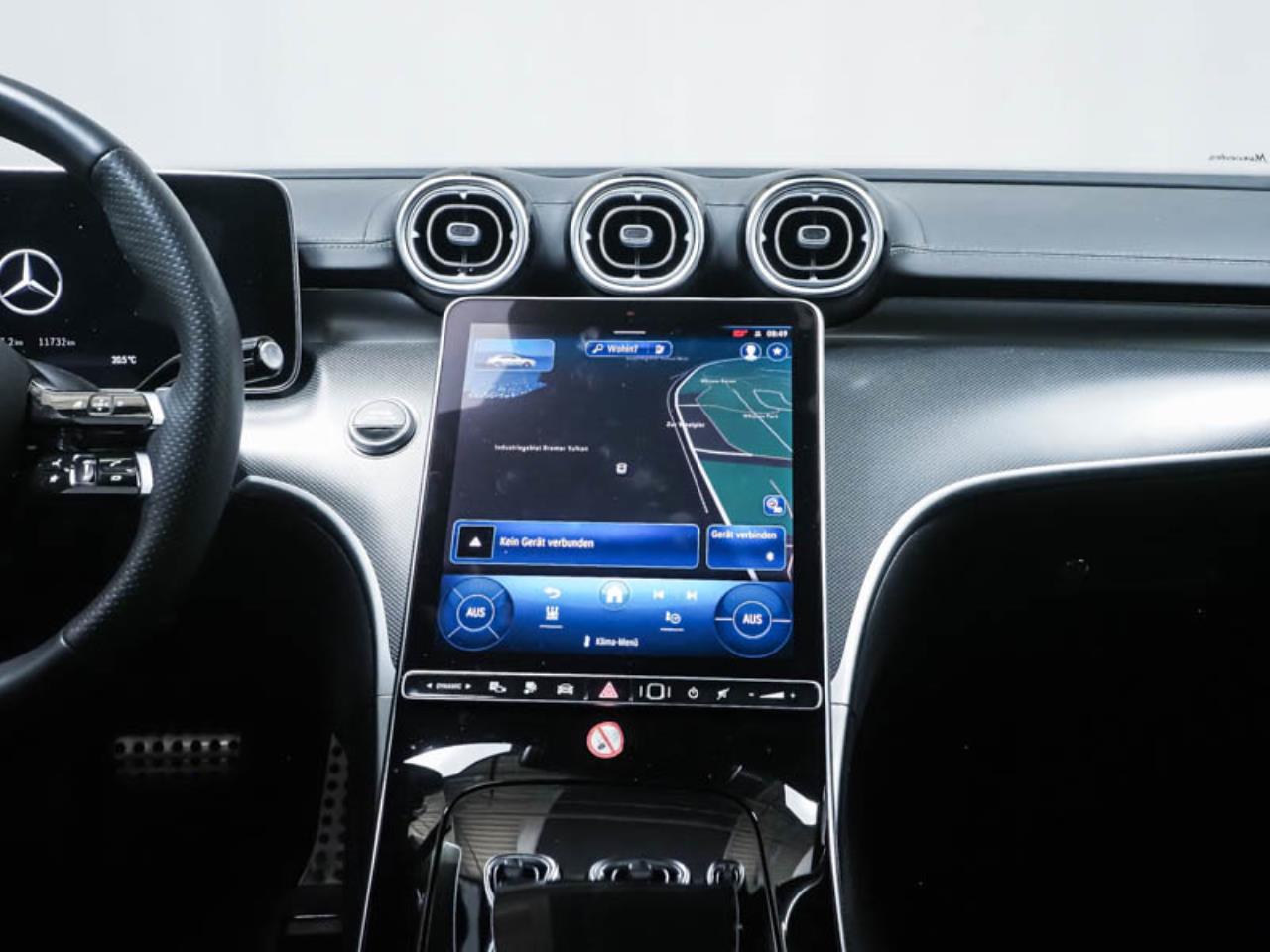 Mercedes-Benz C 400 e 4M AMG MBUXNavi Distronic Memory 360°