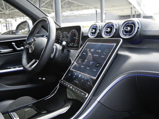 Mercedes-Benz C 400 e 4M AMG MBUXNavi Distronic Memory 360°