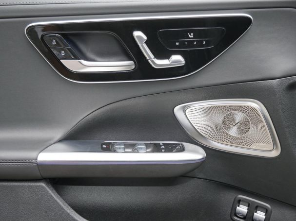 Mercedes-Benz C 63 AMG S E PERFORMANCE Night Panorama 360? HUD
