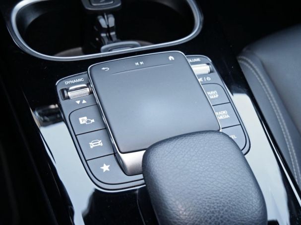 Mercedes-Benz CLA 180 Coupé Progressive Kamera Navi SpurhalteA