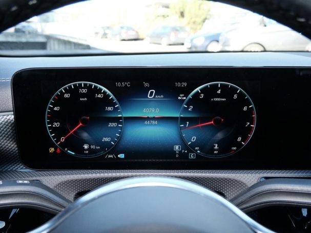 Mercedes-Benz CLA 180 Coupé Progressive Kamera Navi SpurhalteA