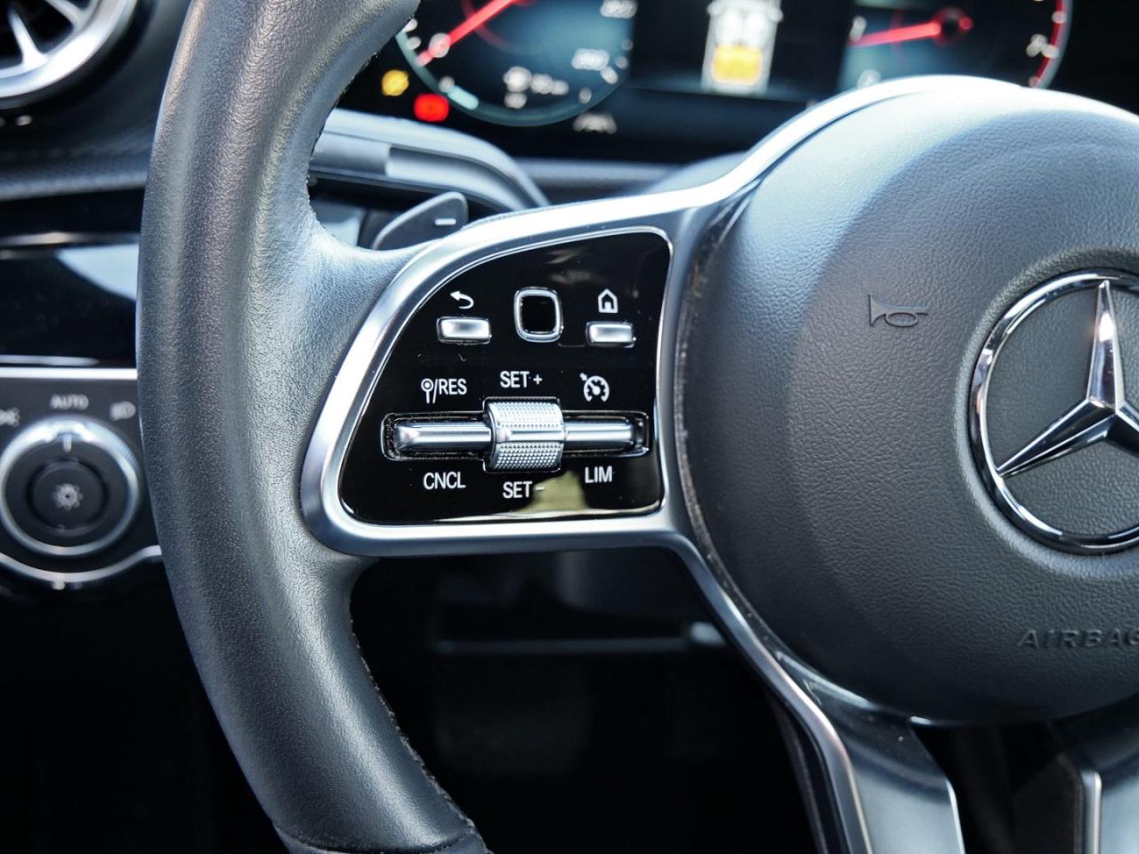 Mercedes-Benz CLA 180 Coupé Progressive Kamera Navi SpurhalteA