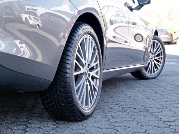 Mercedes-Benz CLA 180 Coupé Progressive Kamera Navi SpurhalteA