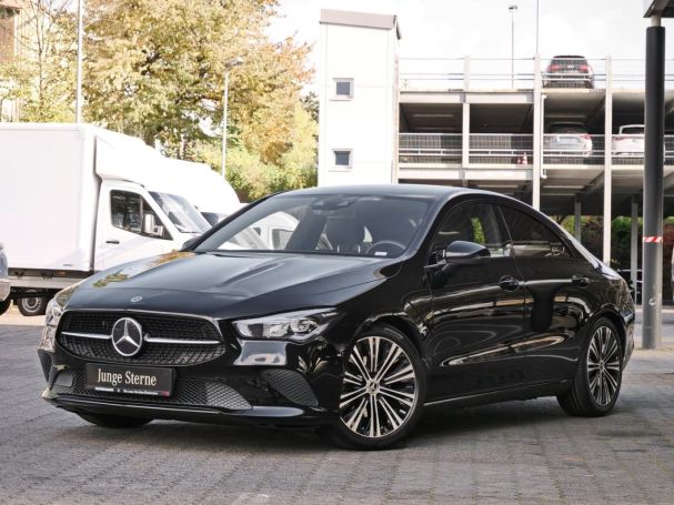 Mercedes-Benz CLA 200 d Coupé Progressive Night Kamera AHK
