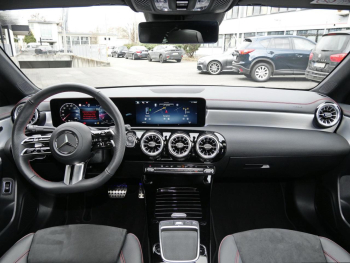 Mercedes-Benz CLA 220 4M Coupé AMG Night Panorama Distronic AHK