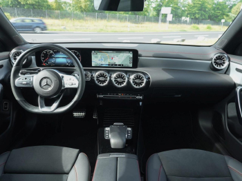 Mercedes-Benz CLA 220 d Coupé AMG Night Panorama Kamera
