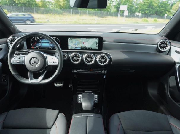 Mercedes-Benz CLA 220 d Coupé AMG Night Panorama Kamera