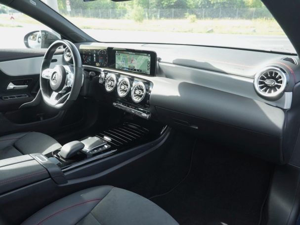 Mercedes-Benz CLA 220 d Coupé AMG Night Panorama Kamera