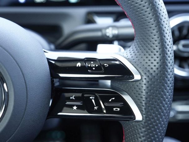 Mercedes-Benz CLA 220 d Coupé AMG Night Panorama Totwinkel