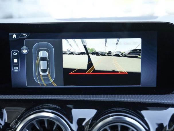 Mercedes-Benz CLA 220 d Coupé AMG Night Panorama Totwinkel