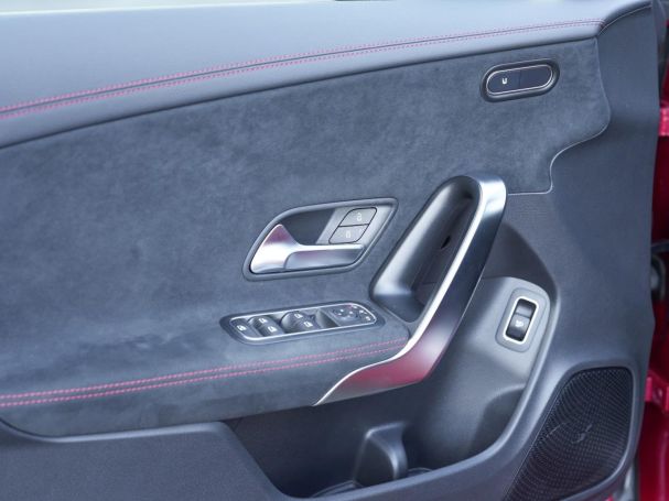 Mercedes-Benz CLA 220 d Coupé AMG Night Panorama Totwinkel