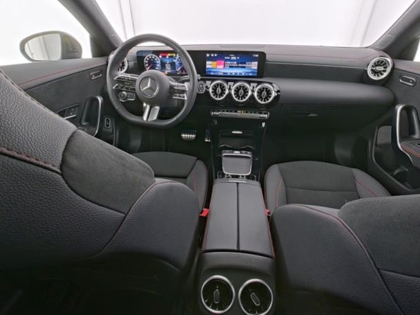 Mercedes-Benz CLA 220 d Coupé AMG Night Panorama Totwinkel