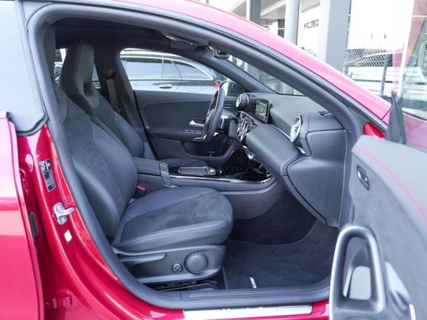 Mercedes-Benz CLA 220 d Coupé AMG Night Panorama Totwinkel