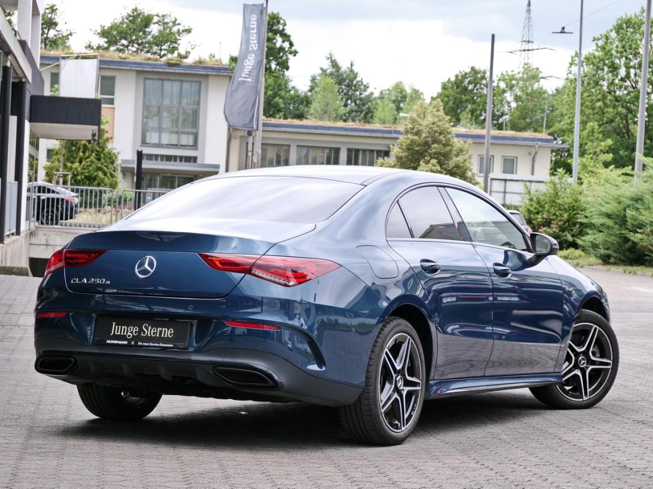 Mercedes-Benz CLA 250 e Coupé AMG Night Edition2020 Kamera AHK