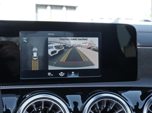 Mercedes-Benz CLA 250 e Coupé AMG Night Kamera SpurH Ambiente