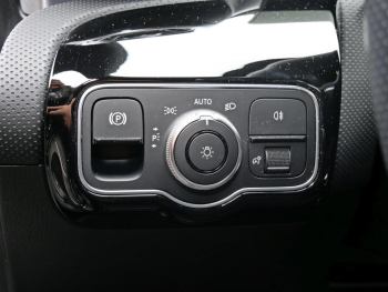 Mercedes-Benz CLA 250 e Coupé AMG Night Edition2020 Kamera HUD