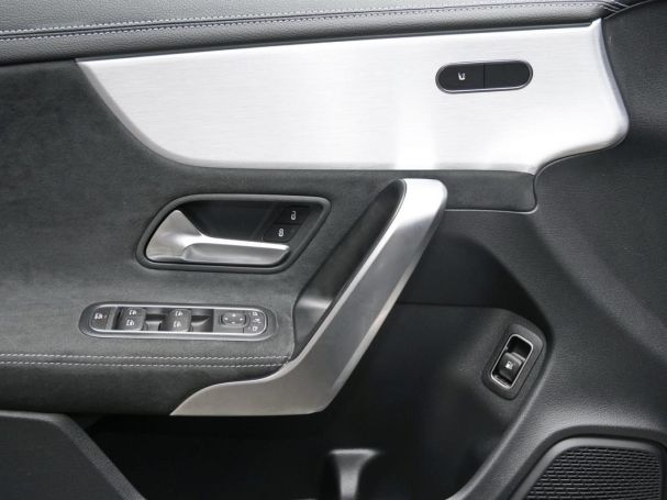 Mercedes-Benz CLA 250 e Coupé AMG Night Edition2020 Kamera HUD