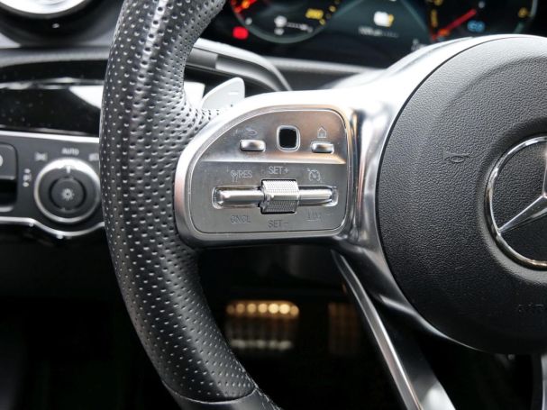 Mercedes-Benz CLA 250 e Coupé AMG Night Edition2020 Kamera HUD