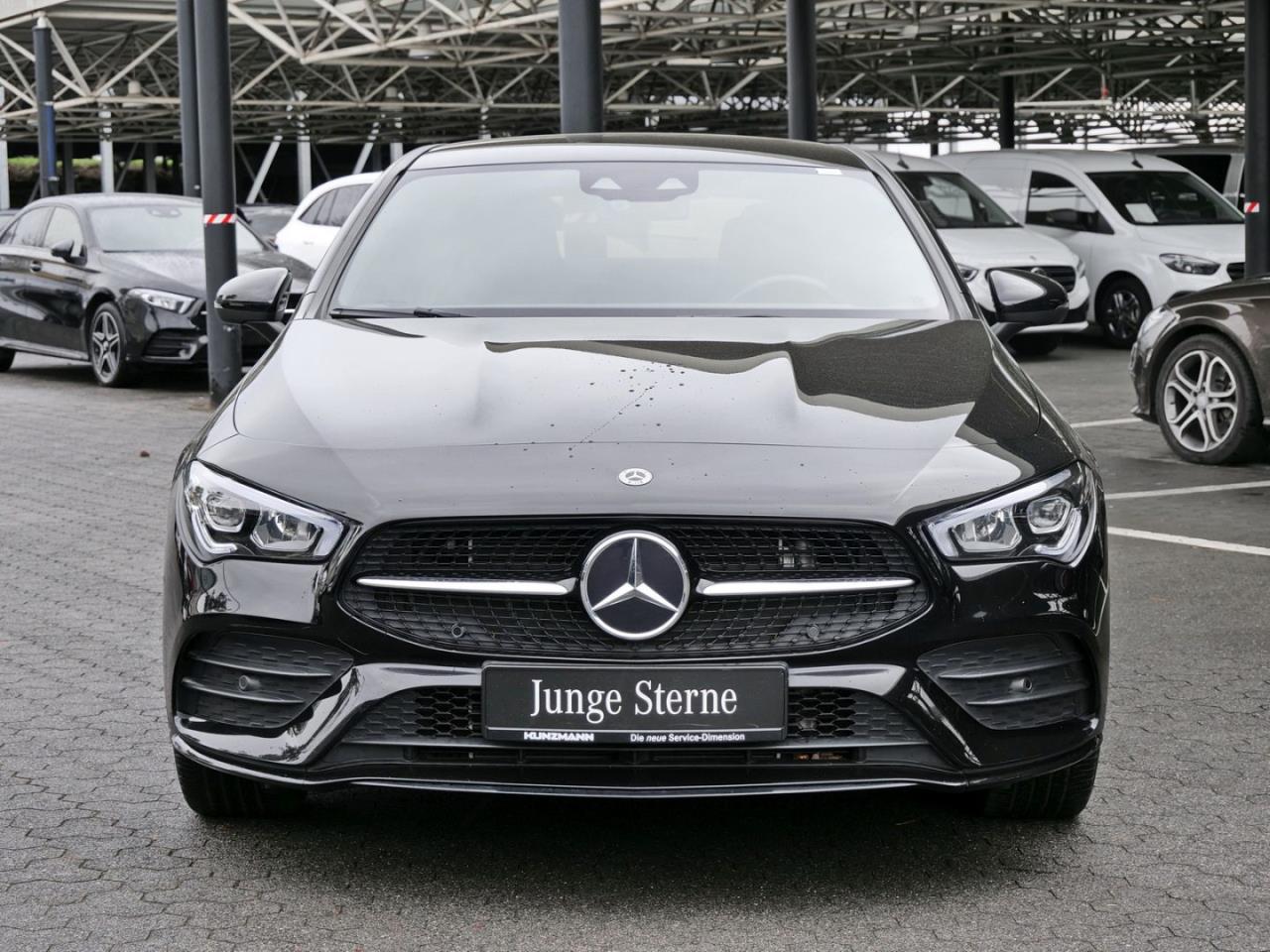 Mercedes-Benz CLA 250 e Coupé AMG NIght Edition2020 Kamera HUD