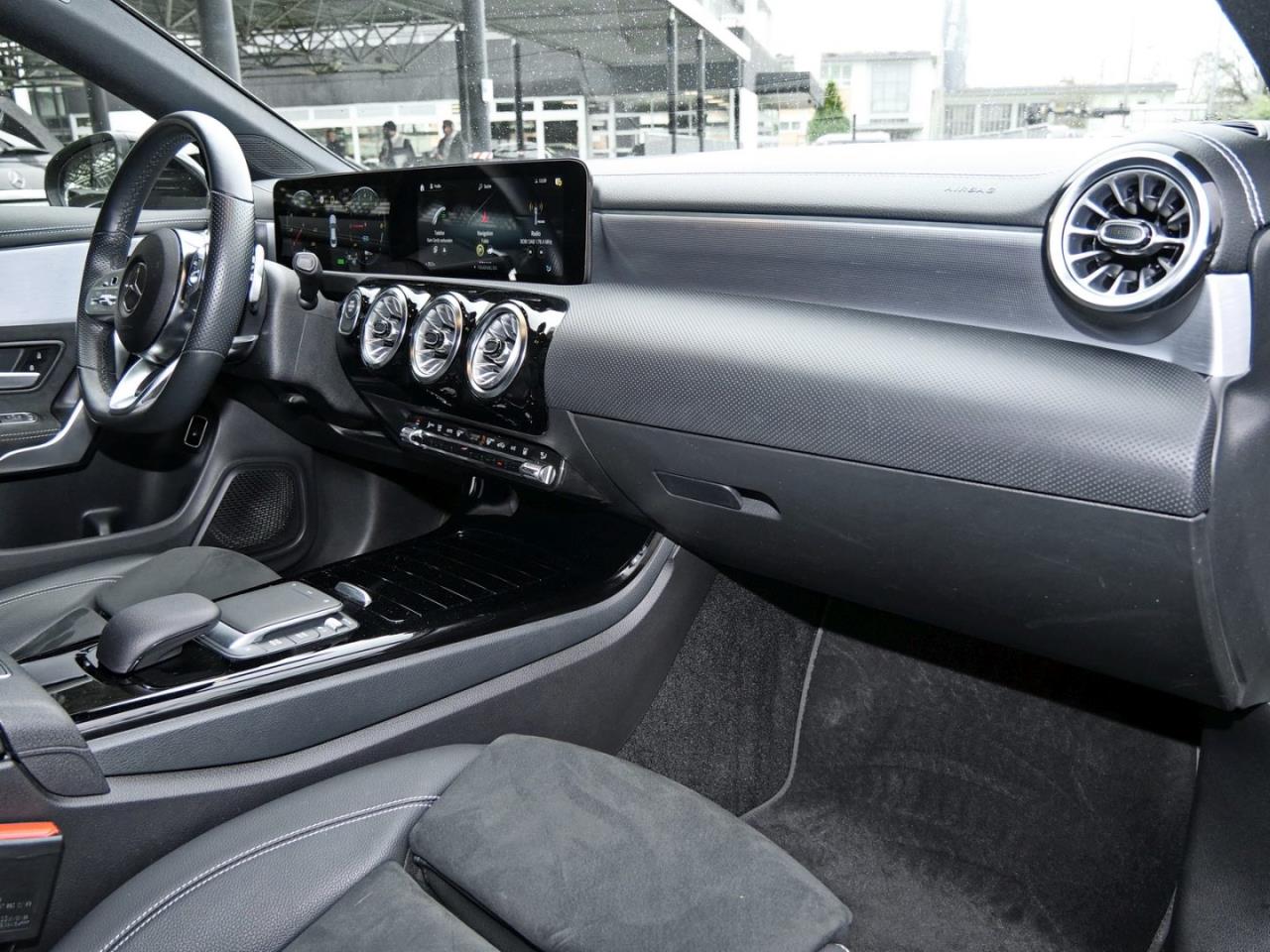 Mercedes-Benz CLA 250 e Coupé AMG Night Edition2020 Kamera HUD