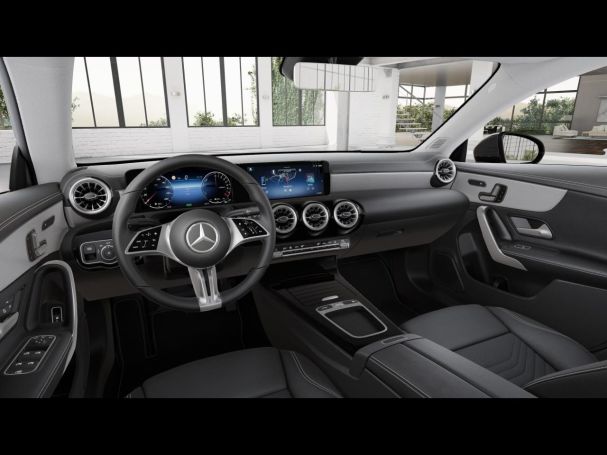 Mercedes-Benz CLA 250 e Coupé Progressive Panorama Kamera AHK