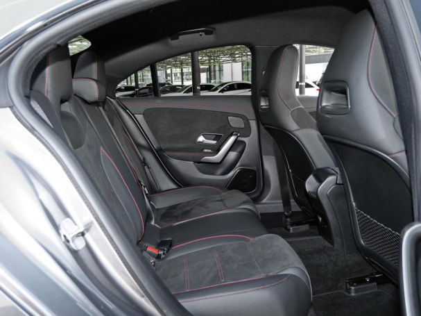 Mercedes-Benz CLA 250 e Coupé AMG Night MBUXNavi Parktronic