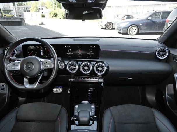 Mercedes-Benz CLA 250 e Coupé AMG Night MBUXNavi Parktronic