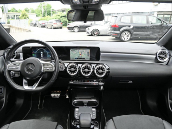 Mercedes-Benz CLA 250 e Coupé AMG Night Edition2020 Panorama