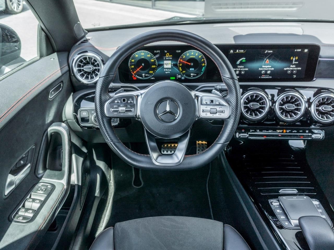 Mercedes-Benz CLA 250 e Coupé AMG Night MBUXNavi+ Kamera