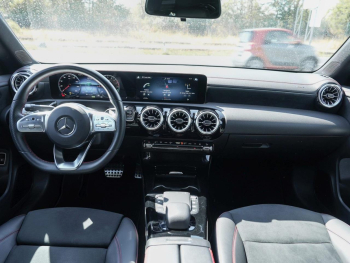 Mercedes-Benz CLA 250 e Coupé AMG Night MBUXNavi+ Kamera
