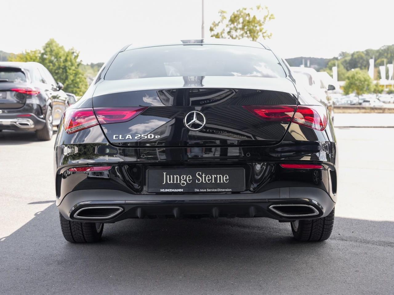 Mercedes-Benz CLA 250 e Coupé AMG Night MBUXNavi+ Kamera